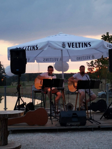 Sommerfest & 27 Loch-Turnier Black & White Golfpark Gut Hühnerhof