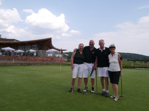 Sommerfest & 27 Loch-Turnier Black & White Golfpark Gut Hühnerhof